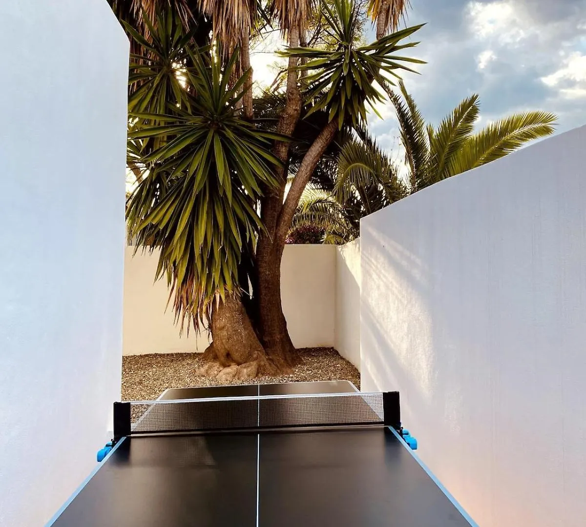 Unique Villa In Marbella With Golf Views 0*,